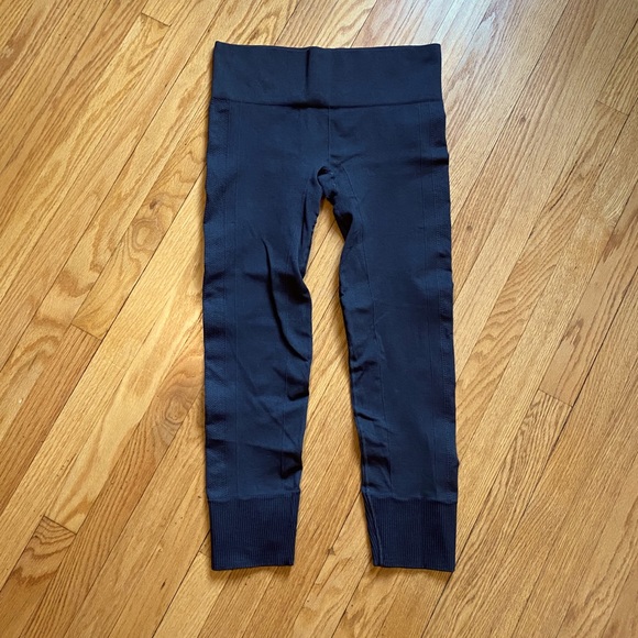 lululemon athletica Pants - Lululemon Ebb to Street leggings